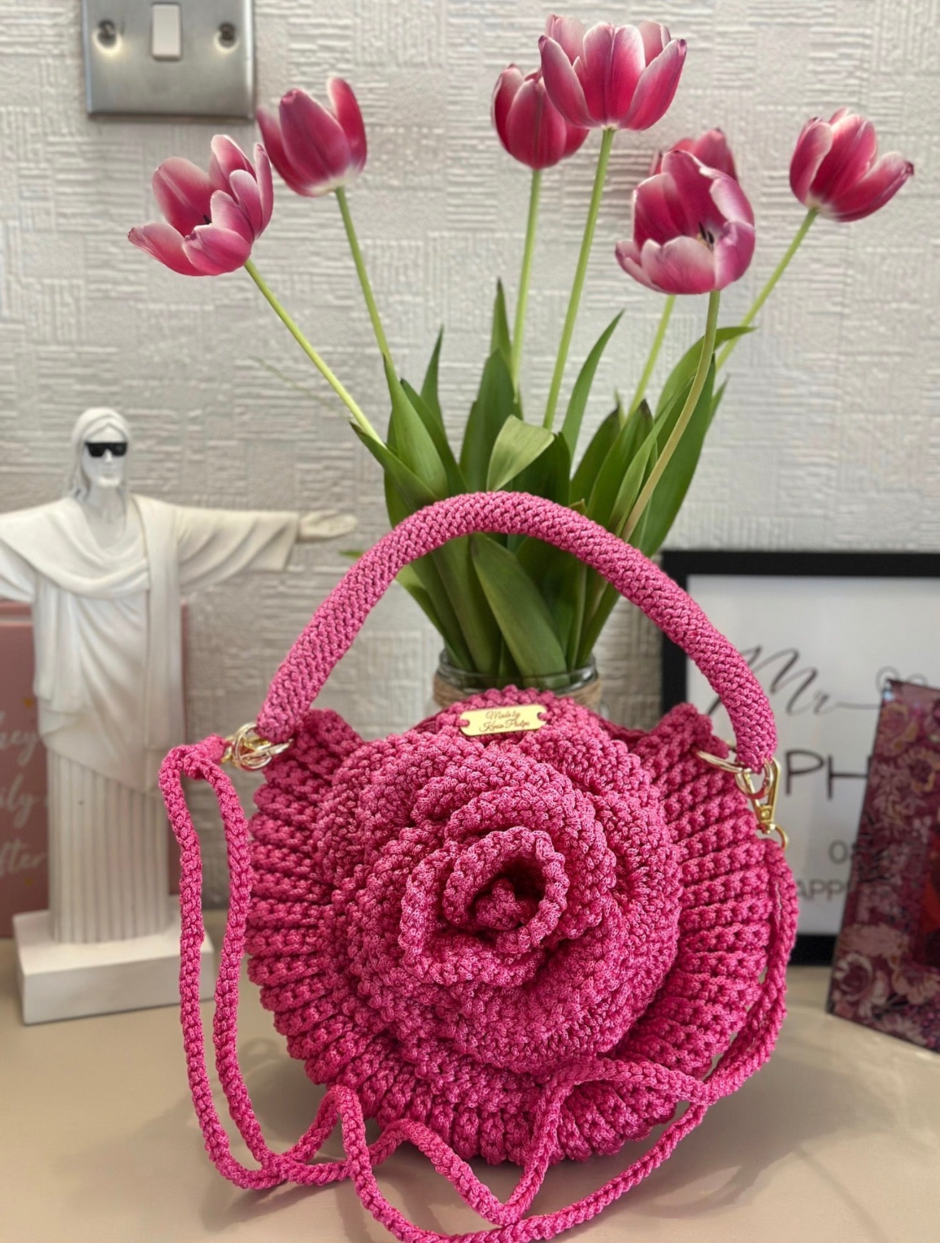 Crochet Rose style Hand Bag. Hand Made in the U.K. by Kenia - KPhasion 🇧🇷❤️🇧🇷