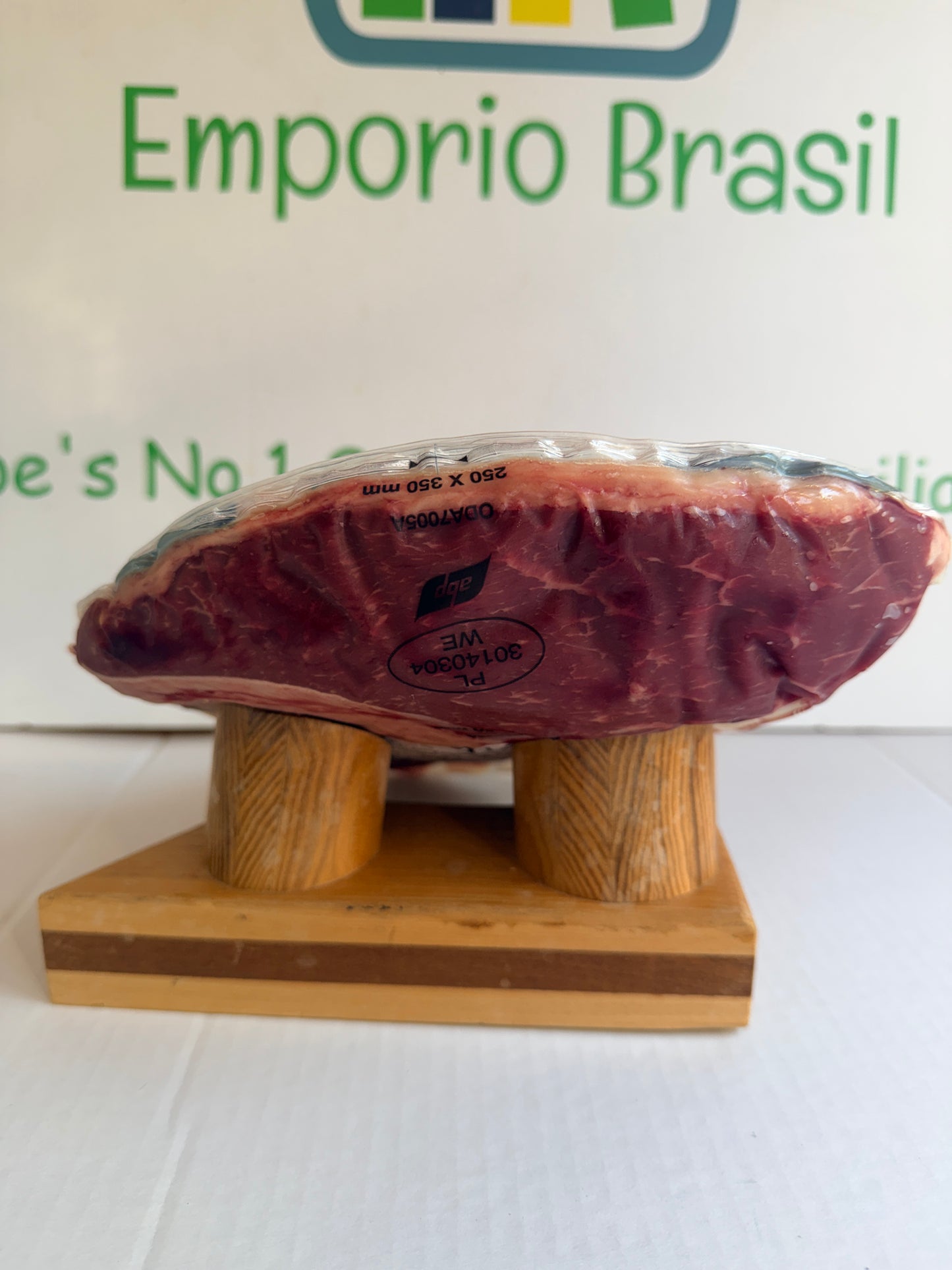 Picanha (From Blue Smoke Farms) Piece 713 1.471 @£20.47 /KG