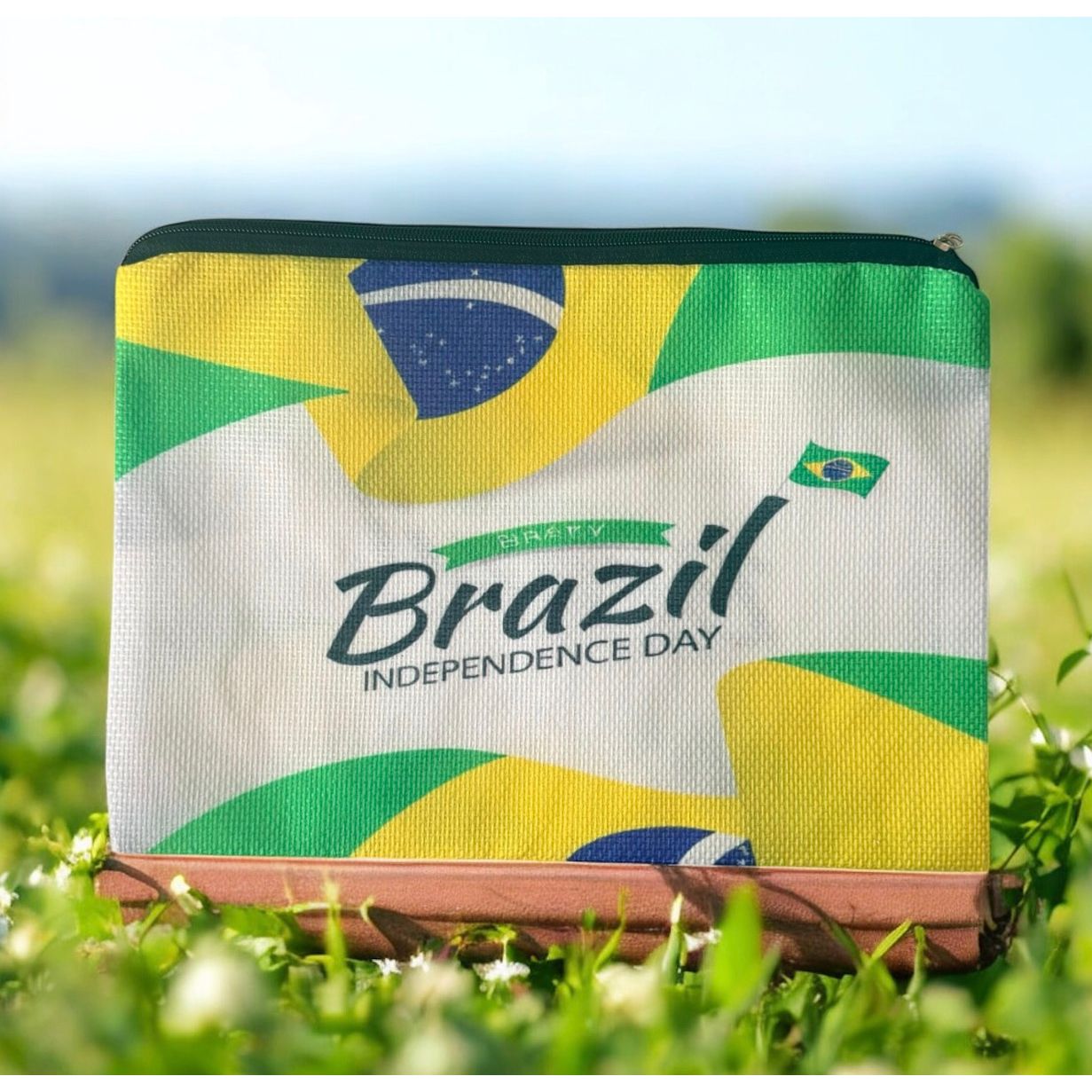 Versatile Brazilian zipped pouch / Make up bag.