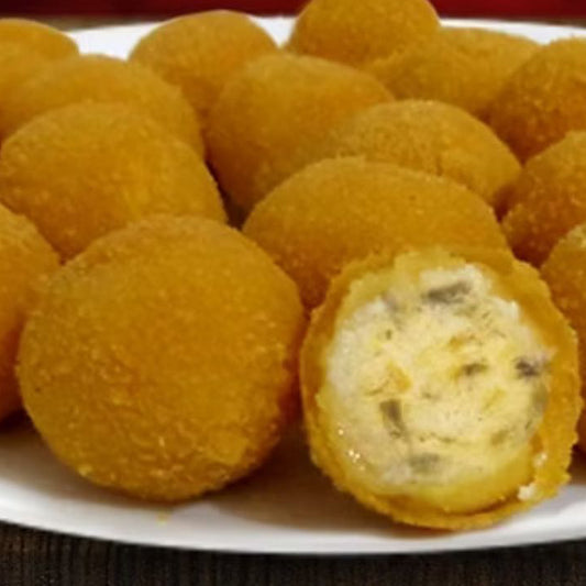 Ze’s Bolinha de Queijo Requeijao com alho poro. From Ze. De PDQ. 15 units