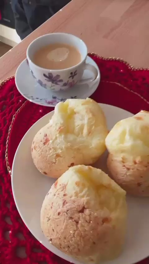 GIANT! Pao De Queijo - From Zé! - 10 Units